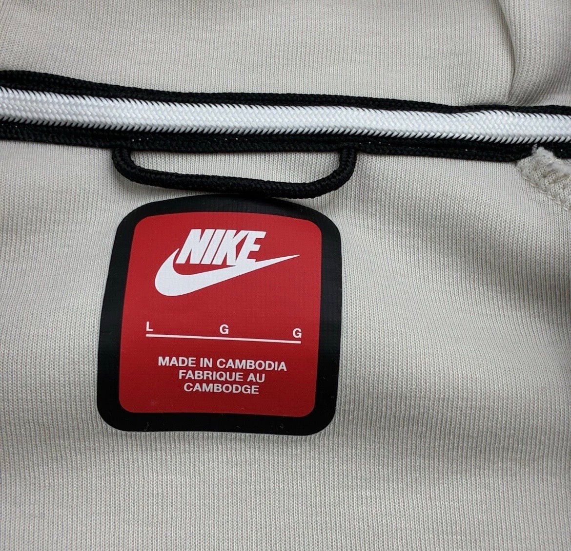 Nike Tech White
