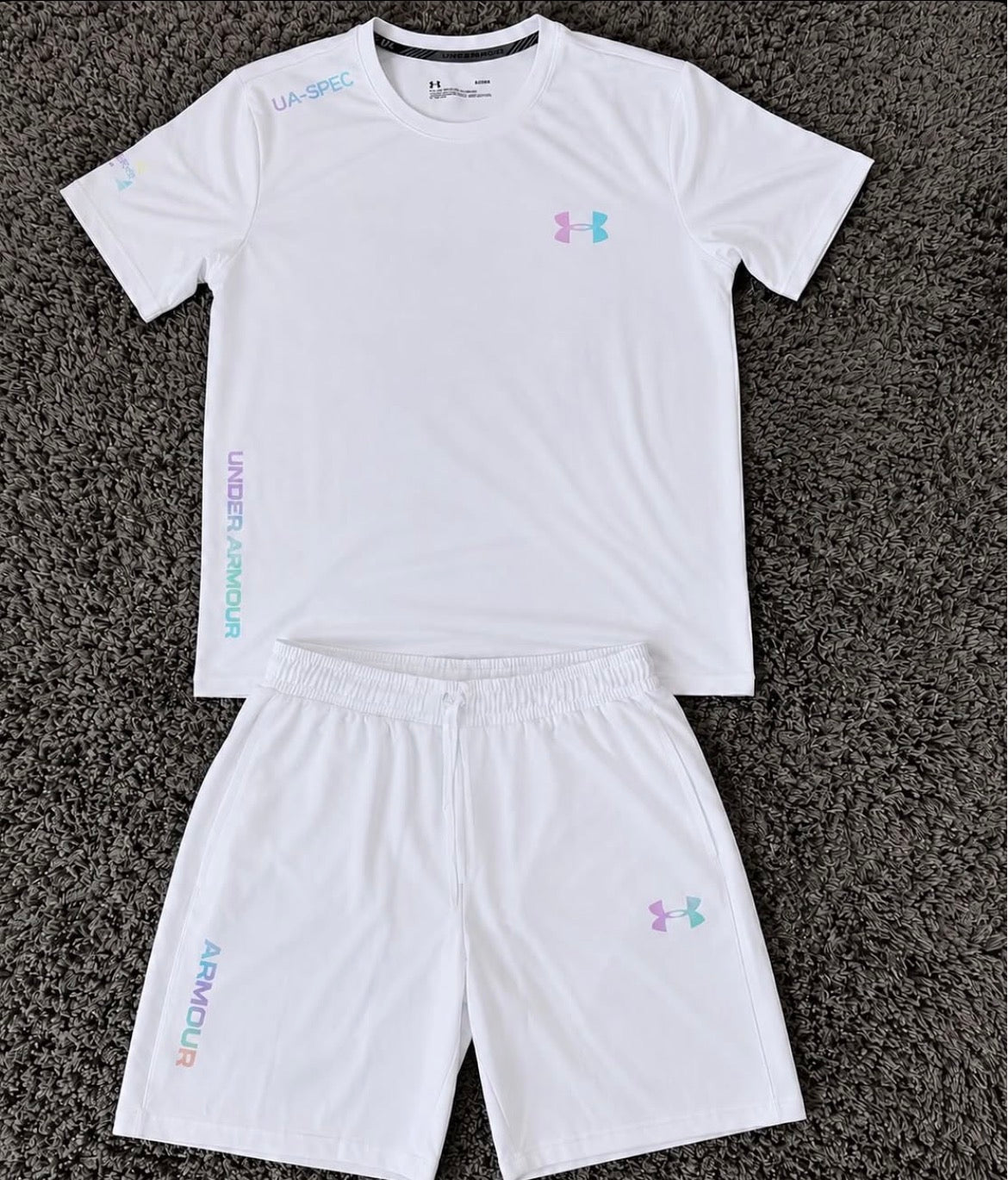 Under Armour Performance Set – €35